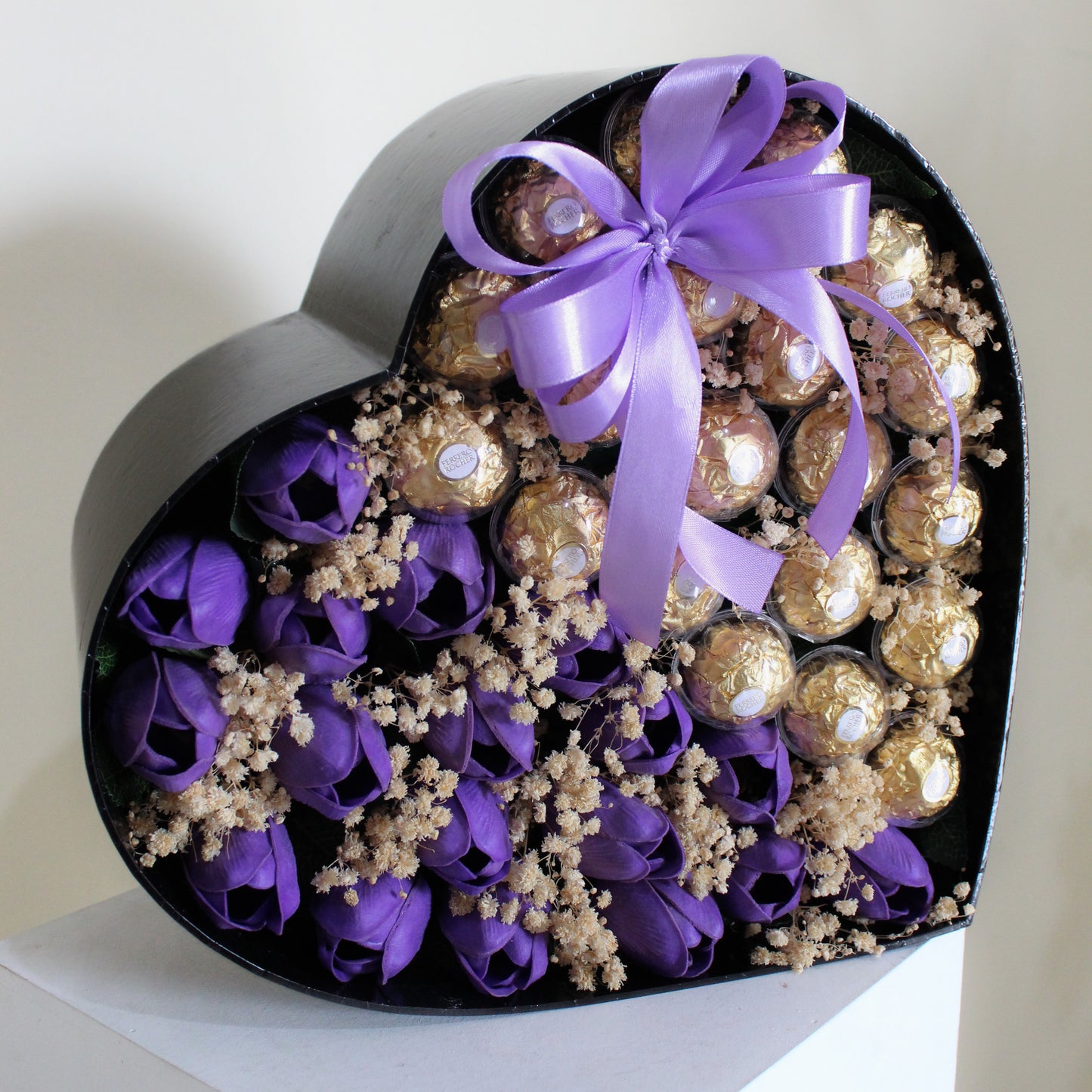 Tulip Love Box with Ferrero Rocher