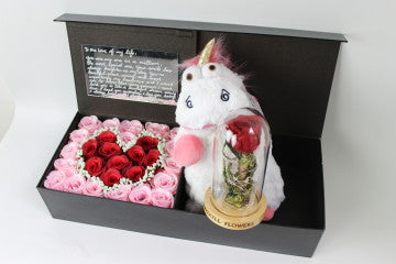 UNICORN EXCLUSIVE BOX WITH DOME AND FERRERO ROCHER