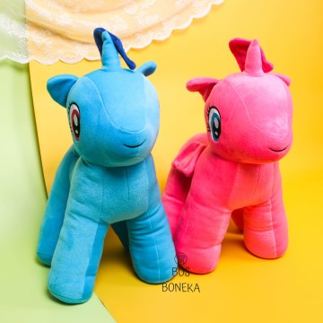 UNICORN DOLL