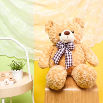 MEDIUM CLASSIC TEDDY BEAR