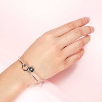 INITIAL "H" BRACELET PENDANT