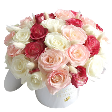 ROUNDED BOX WITH IMPORTED DRIED TAIL