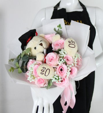 KOREAN STYLE GRADUATION BOUQUET