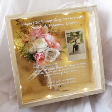 3D FRAME BOUQUET WOOD BOX - ARTIFICIAL PINK BOUQUET - JATI BELANDA