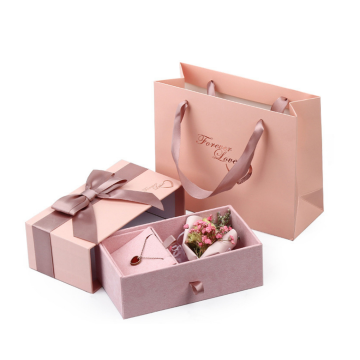 HADIAH UNIK 100 LOVE BOX - INCLUDE NECKLACE DRIED FLOWERS