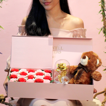 SPECIAL FOR VALENTINE'S DAY PINK EXCLUSIVE BOX