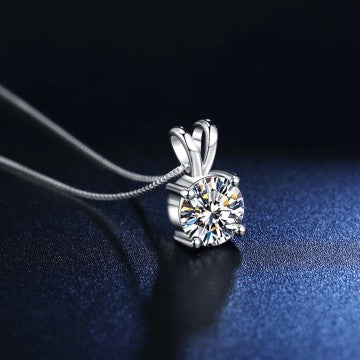 2 CARAT NECKLACE