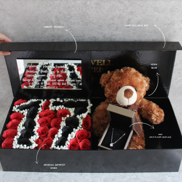 EXCLUSIVE 2 INITIALS + NECKLACE
