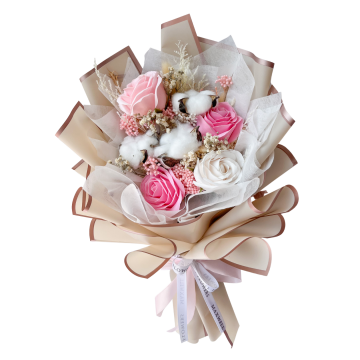 Dried flowers bouquet mix with soap roses bouquet - Carla