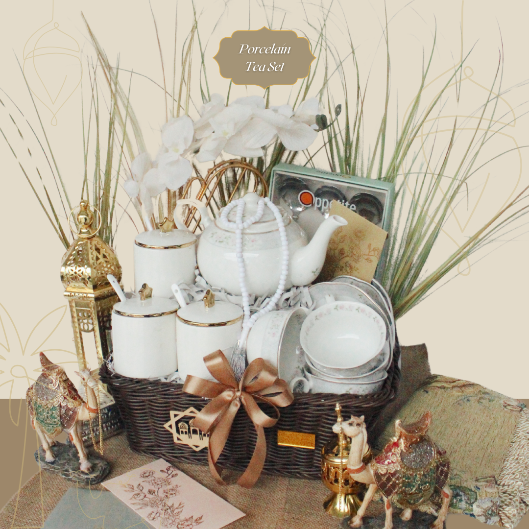 Parcel Lebaran Porcelain - Tea Set Bridegton