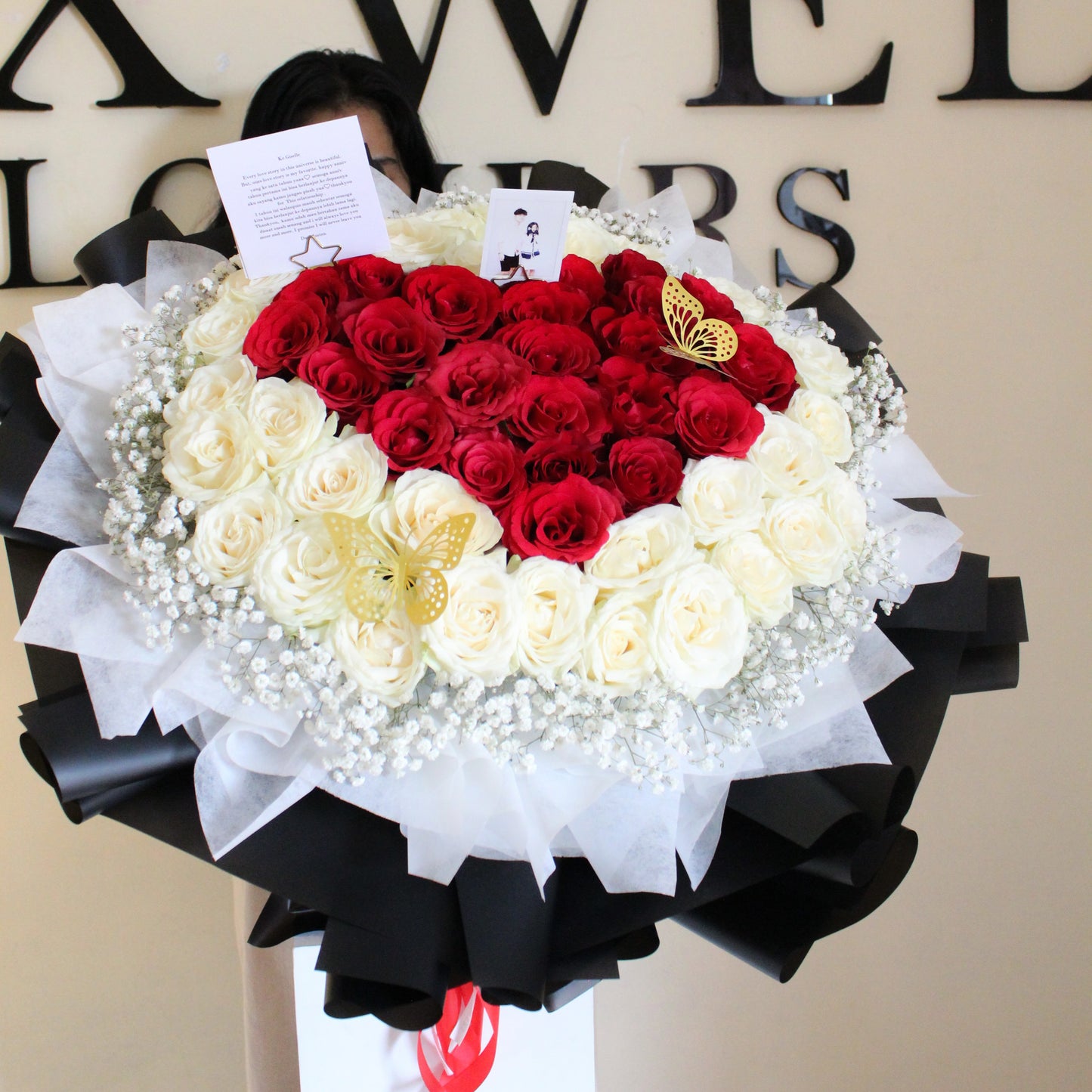 I love you - 50 roses love shape bouquet