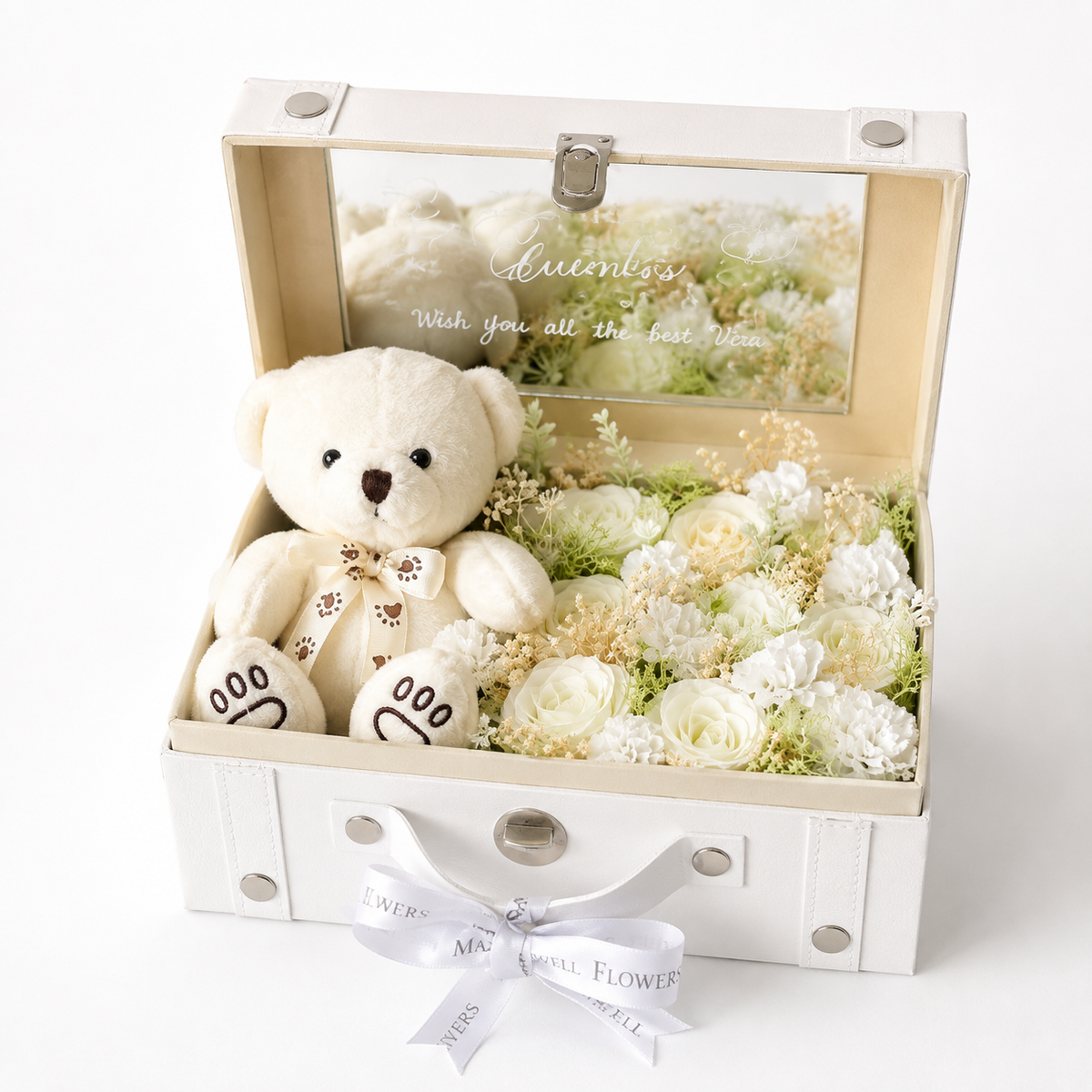 Treasure 9 roses - white mix flowers