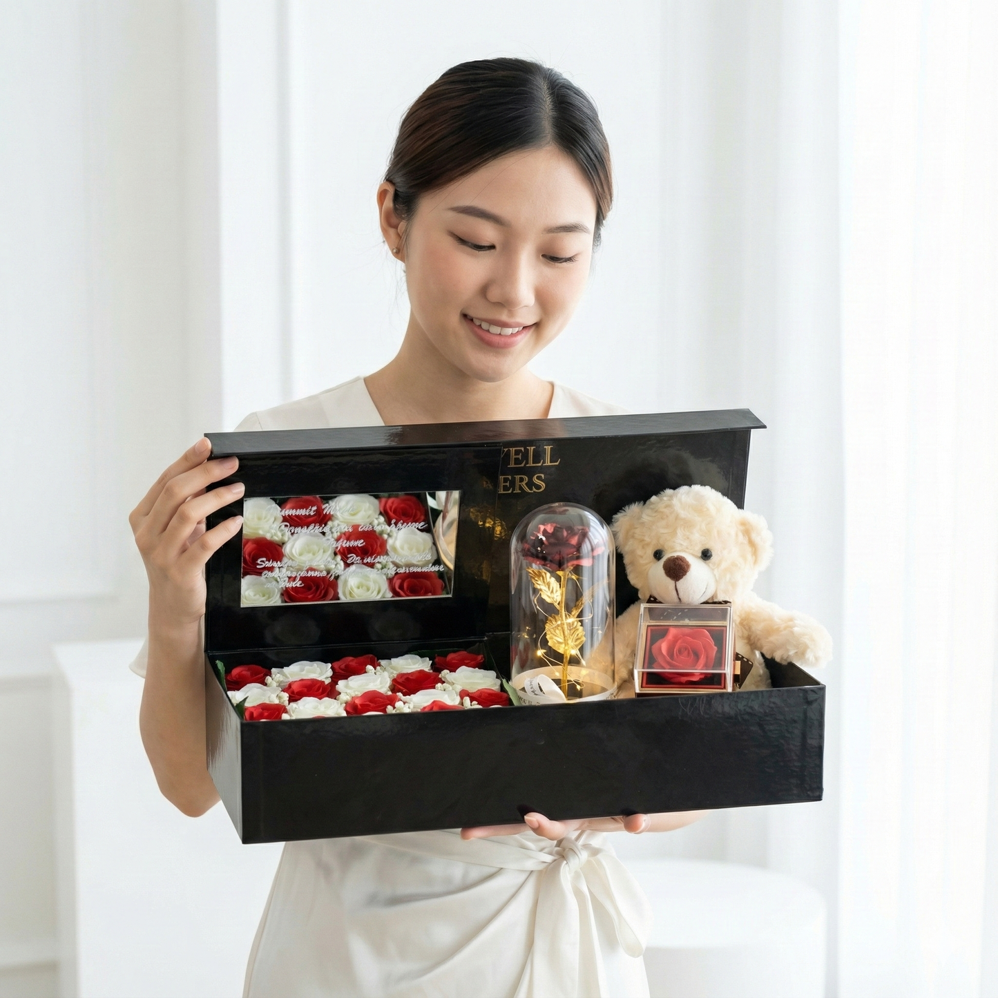 Exclusive Box Rose Dome + Rotating Soap Flowers