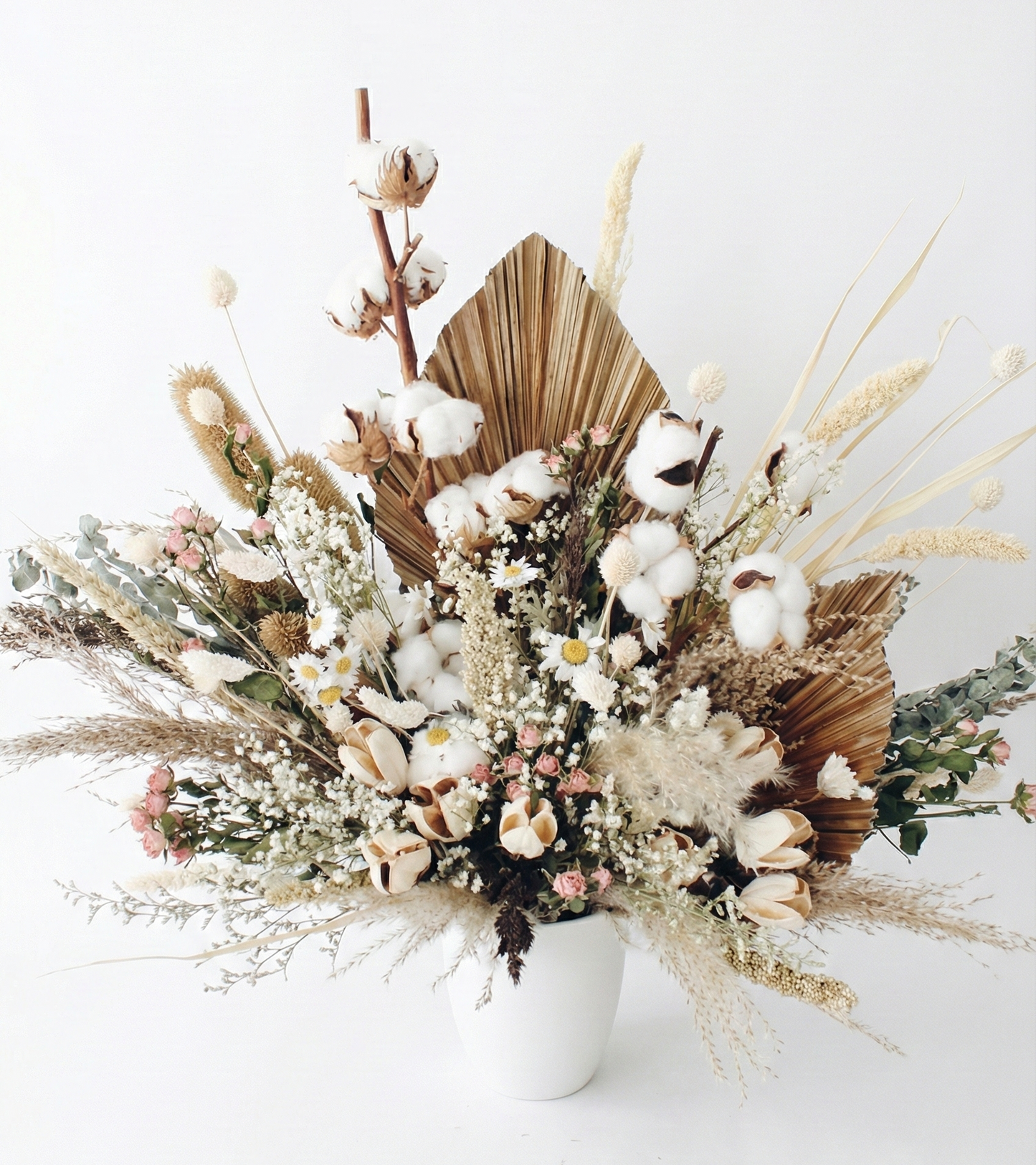 Dried flower vase arrangement