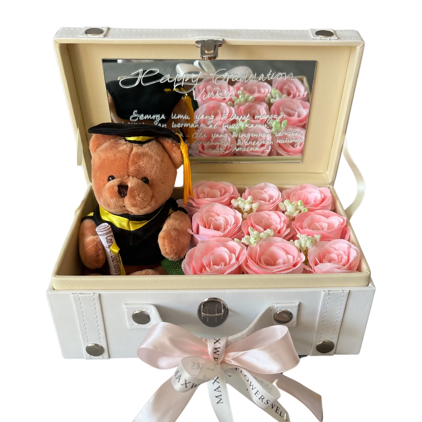 Treasure 9 - Graduation Teddy Wisuda