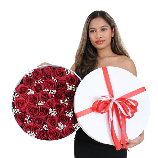 Jumbo Luxury Flower Box – Grade A Silk Roses with Ecuador Baby’s Breath