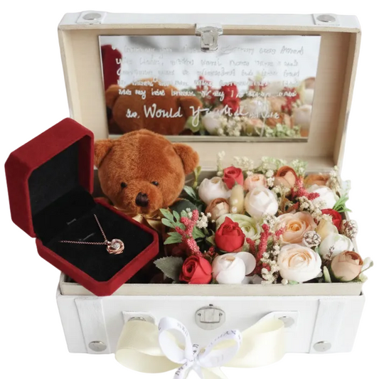 Treasure box mix with necklace