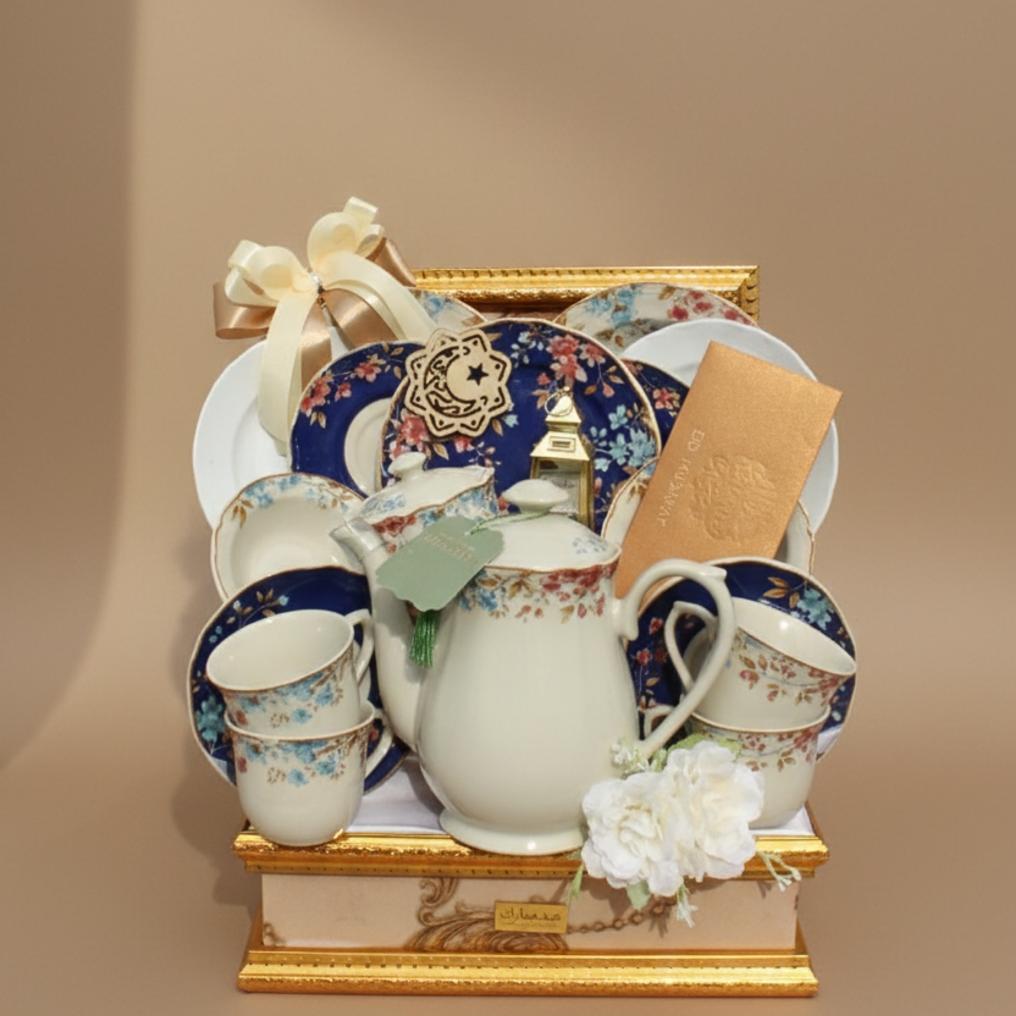 Porcelain Hampers - London Tea Set
