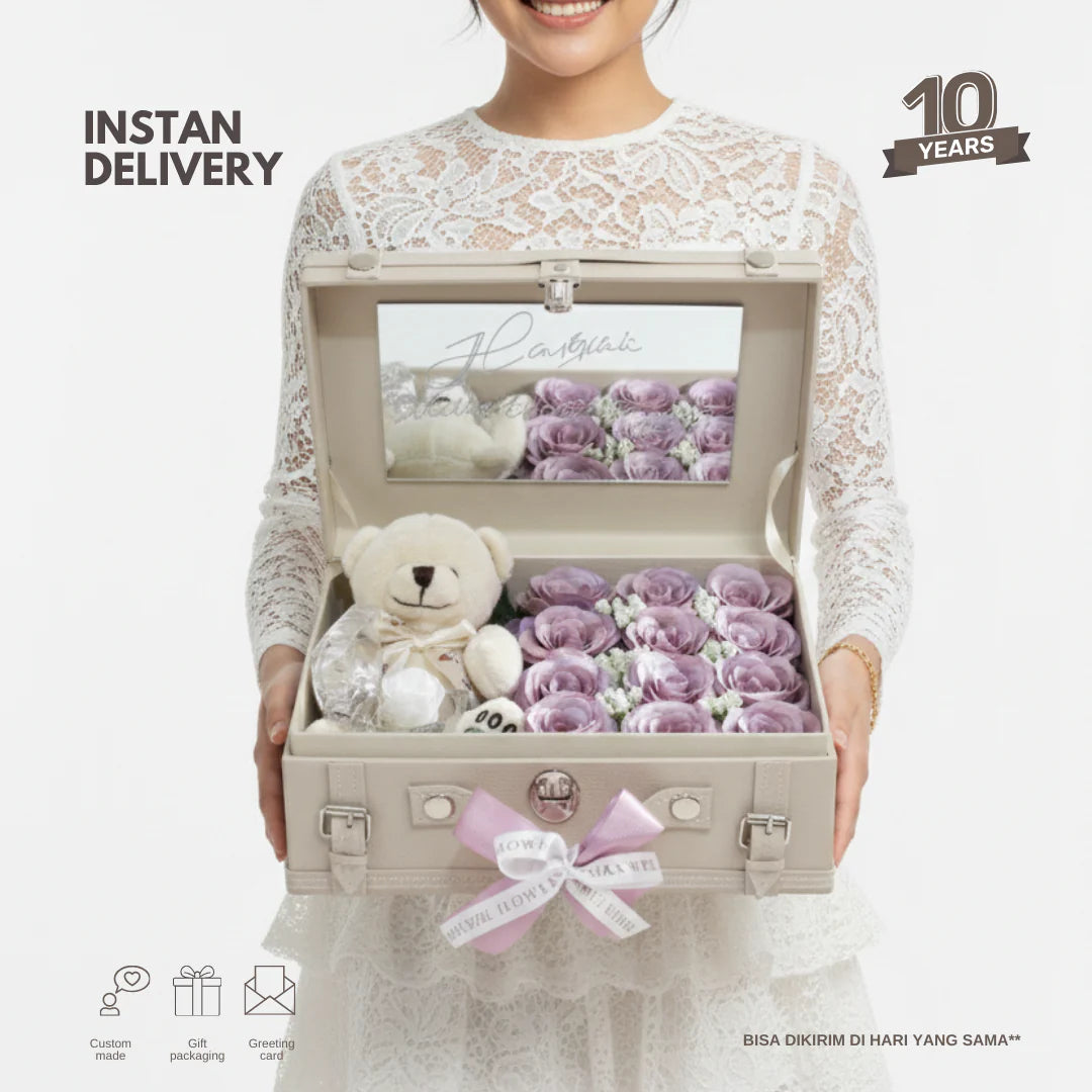 Treasure box with Eternal Rose Ring Box