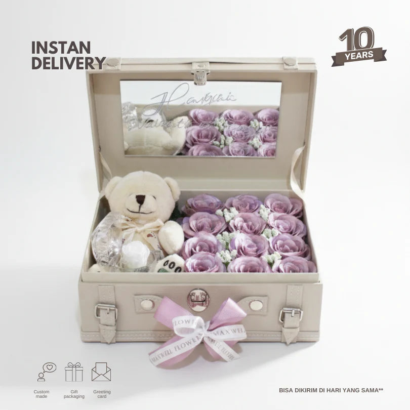 Treasure box with Eternal Rose Ring Box