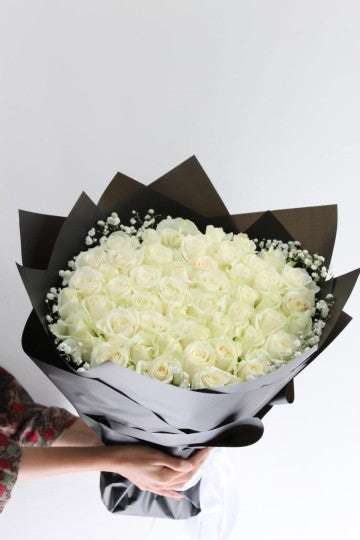 50 ROSES OF ROUNDED BOUQUET